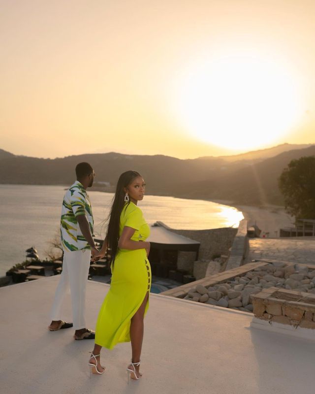 Celebrate your most extraordinary moments in a breathtaking landscape where natural beauty and golden sunsets set the stage for you to shine.Gorgeous #MyconianMemories with @aishaaaxox and @leslie.lumumba 💖📷 by @nelsonniteh
.
.
.
#RoyalMyconian #MyconianCollection #LeadingHotelsoftheWorld #MyconianMoments #MyconianWeddings #Mykonoswedding #destinationwedding #luxurywedding #lezaish2022 #weddingday #ido #honeymoondestination #dreamcometrue #couplegoals #justthetwoofus