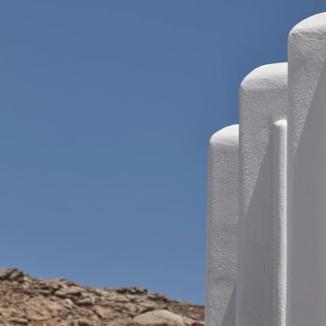 At Sunrise Mykonos, every detail of our design is crafted to perfection, embodying the timeless beauty of Cycladic architecture.
.
.
.
#SunriseBeachHotelMykonos #AuthenticMykonos #SecludedLuxury #MyconianCollection #MyconianLifestyle #beachfront #beachhotel
