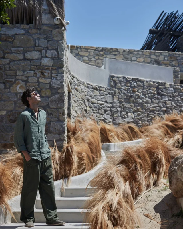 High above Elia, Panoptis Escape redefines what it means to arrive. Here, architecture is not built to impress but to dissolve, into the light, the rock, and the horizon. Every line serves a purpose; every silence has weight. You wake to the sound of wind and the slow rhythm of the Aegean, reminded that luxury is not more, it’s less. Less noise, less distance, less doing. A retreat where time stretches, the senses sharpen, and simplicity becomes the rarest indulgence#MyconianCollection #Mykonos #VisitGreece #EditorialStyle #PanoptisEscape